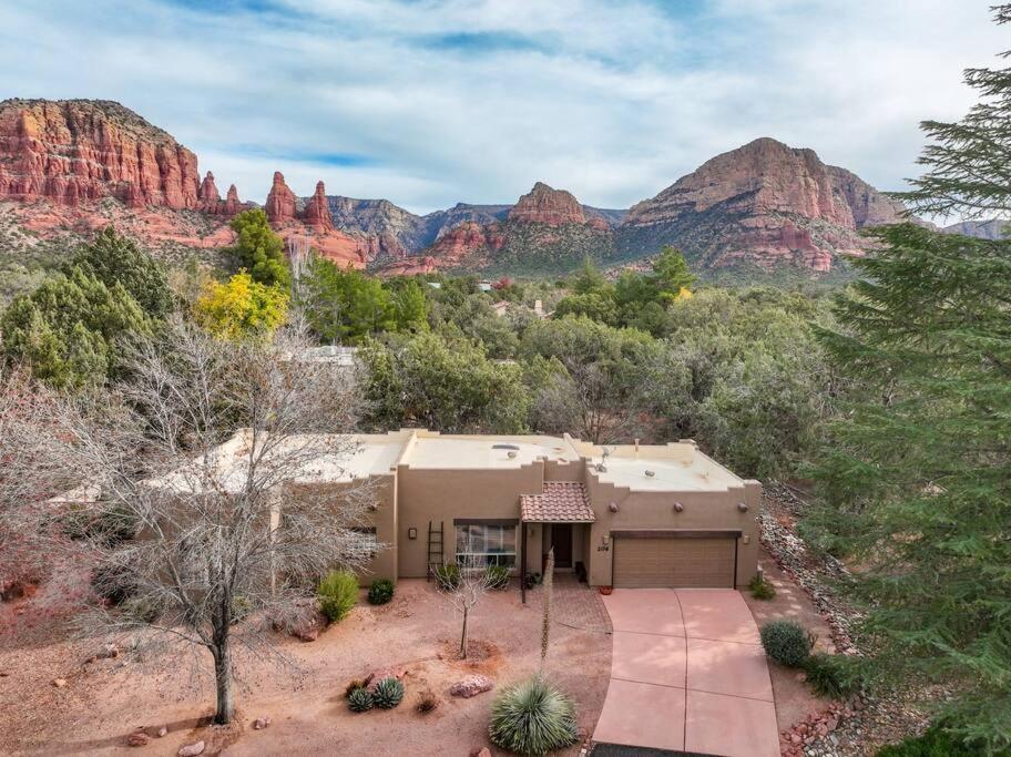 Вилла Sedona Retreat W/ Tesla Mobile Charger Экстерьер фото